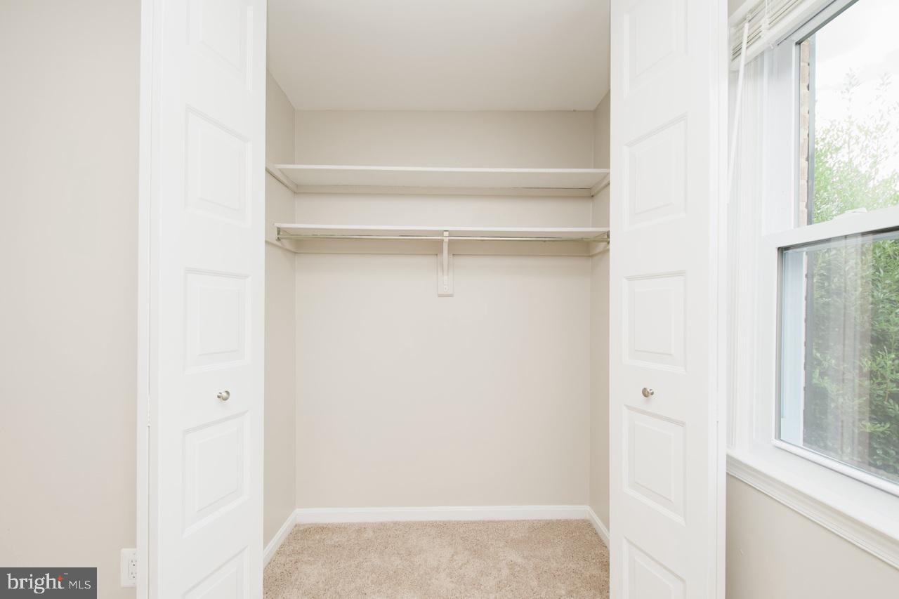 4516 AIRLIE WAY, ANNANDALE, Virginia 22003, 3 Bedrooms Bedrooms, ,3 BathroomsBathrooms,Residential,For sale,4516 AIRLIE WAY,VAFX2263430 MLS # VAFX2263430
