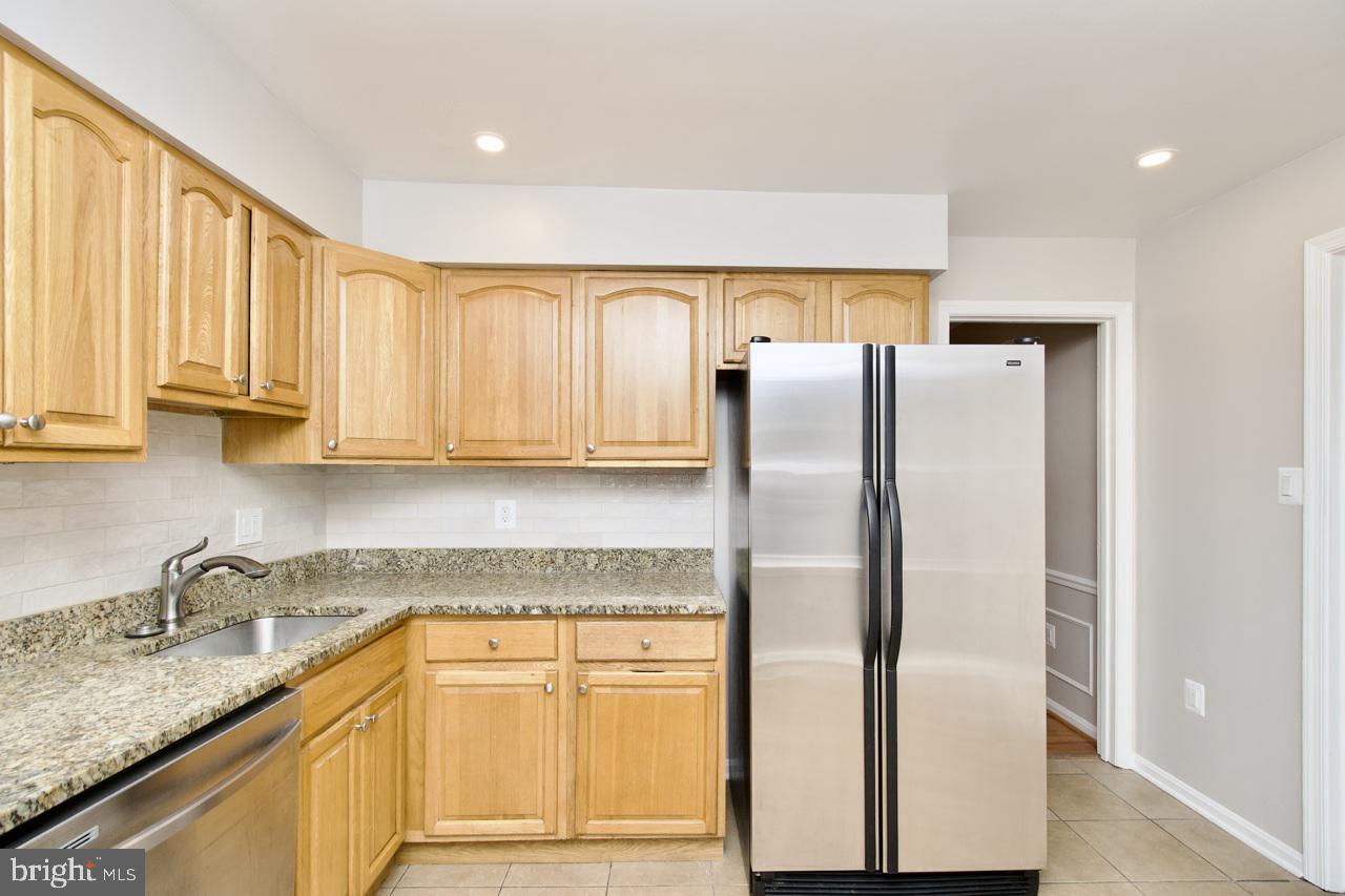4516 AIRLIE WAY, ANNANDALE, Virginia 22003, 3 Bedrooms Bedrooms, ,3 BathroomsBathrooms,Residential,For sale,4516 AIRLIE WAY,VAFX2263430 MLS # VAFX2263430