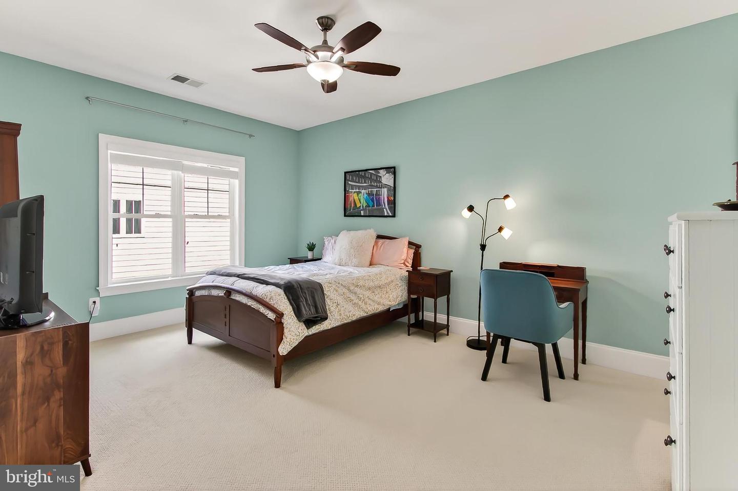 1203 WARE ST SW, VIENNA, Virginia 22180, 5 Bedrooms Bedrooms, ,4 BathroomsBathrooms,Residential,For sale,1203 WARE ST SW,VAFX2264648 MLS # VAFX2264648