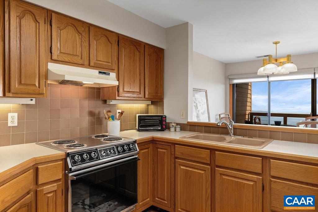 1518 CLIFFS CONDOS, WINTERGREEN RESORT, Virginia 22967, 2 Bedrooms Bedrooms, ,2 BathroomsBathrooms,Residential,For sale,1518 CLIFFS CONDOS,668502 MLS # 668502