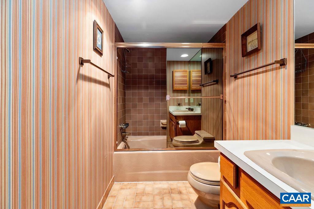 1518 CLIFFS CONDOS, WINTERGREEN RESORT, Virginia 22967, 2 Bedrooms Bedrooms, ,2 BathroomsBathrooms,Residential,For sale,1518 CLIFFS CONDOS,668502 MLS # 668502