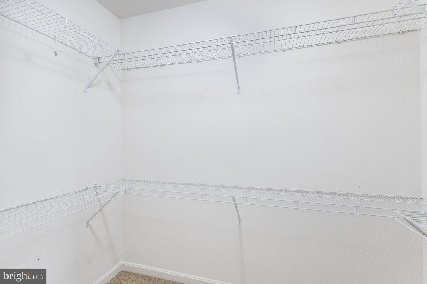 17397 TEDLER CIR, ROUND HILL, Virginia 20141, 5 Bedrooms Bedrooms, ,3 BathroomsBathrooms,Residential,For sale,17397 TEDLER CIR,VALO2106080 MLS # VALO2106080