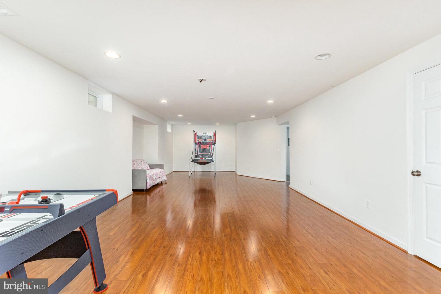 17397 TEDLER CIR, ROUND HILL, Virginia 20141, 5 Bedrooms Bedrooms, ,3 BathroomsBathrooms,Residential,For sale,17397 TEDLER CIR,VALO2106080 MLS # VALO2106080