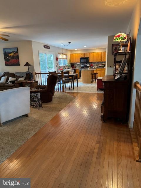 12 HEATHERBROOK LN, STAFFORD, Virginia 22554, 5 Bedrooms Bedrooms, ,3 BathroomsBathrooms,Residential,For sale,12 HEATHERBROOK LN,VAST2042440 MLS # VAST2042440 12 HEATHERBROOK LN, STAFFORD, Virginia 22554, 5 Bedrooms Bedrooms, ,3 BathroomsBathrooms,Residential,For sale,12 HEATHERBROOK LN,VAST2042440 MLS # VAST2042440