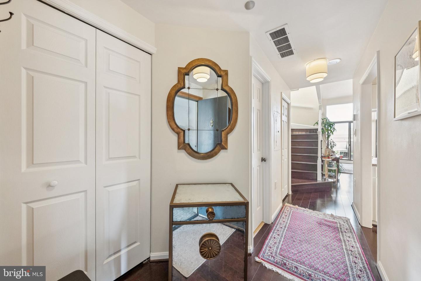 1301 N COURTHOUSE RD N #1810, ARLINGTON, Virginia 22201, 1 Bedroom Bedrooms, ,1 BathroomBathrooms,Residential,For sale,1301 N COURTHOUSE RD N #1810,VAAR2063214 MLS # VAAR2063214