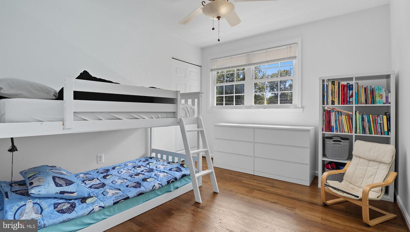 5205 SOUTHAMPTON DR, SPRINGFIELD, Virginia 22151, 5 Bedrooms Bedrooms, ,3 BathroomsBathrooms,Residential,For sale,5205 SOUTHAMPTON DR,VAFX2265294 MLS # VAFX2265294