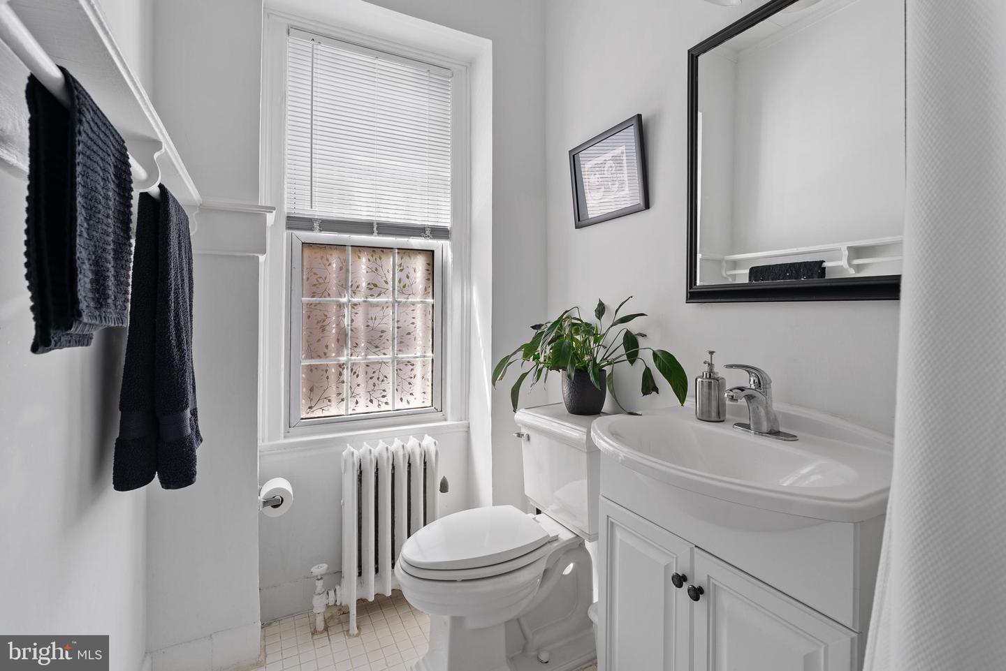 1526 17TH ST NW #115, WASHINGTON, District Of Columbia 20036, ,1 BathroomBathrooms,Residential,For sale,1526 17TH ST NW #115,DCDC2220764 MLS # DCDC2220764 1526 17TH ST NW #115, WASHINGTON, District Of Columbia 20036, ,1 BathroomBathrooms,Residential,For sale,1526 17TH ST NW #115,DCDC2220764 MLS # DCDC2220764