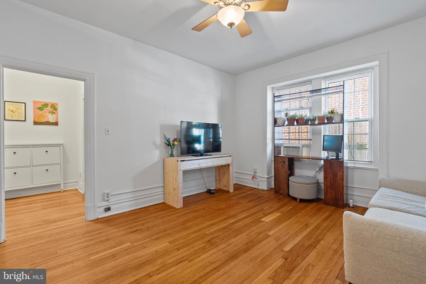 1526 17TH ST NW #115, WASHINGTON, District Of Columbia 20036, ,1 BathroomBathrooms,Residential,For sale,1526 17TH ST NW #115,DCDC2220764 MLS # DCDC2220764 1526 17TH ST NW #115, WASHINGTON, District Of Columbia 20036, ,1 BathroomBathrooms,Residential,For sale,1526 17TH ST NW #115,DCDC2220764 MLS # DCDC2220764