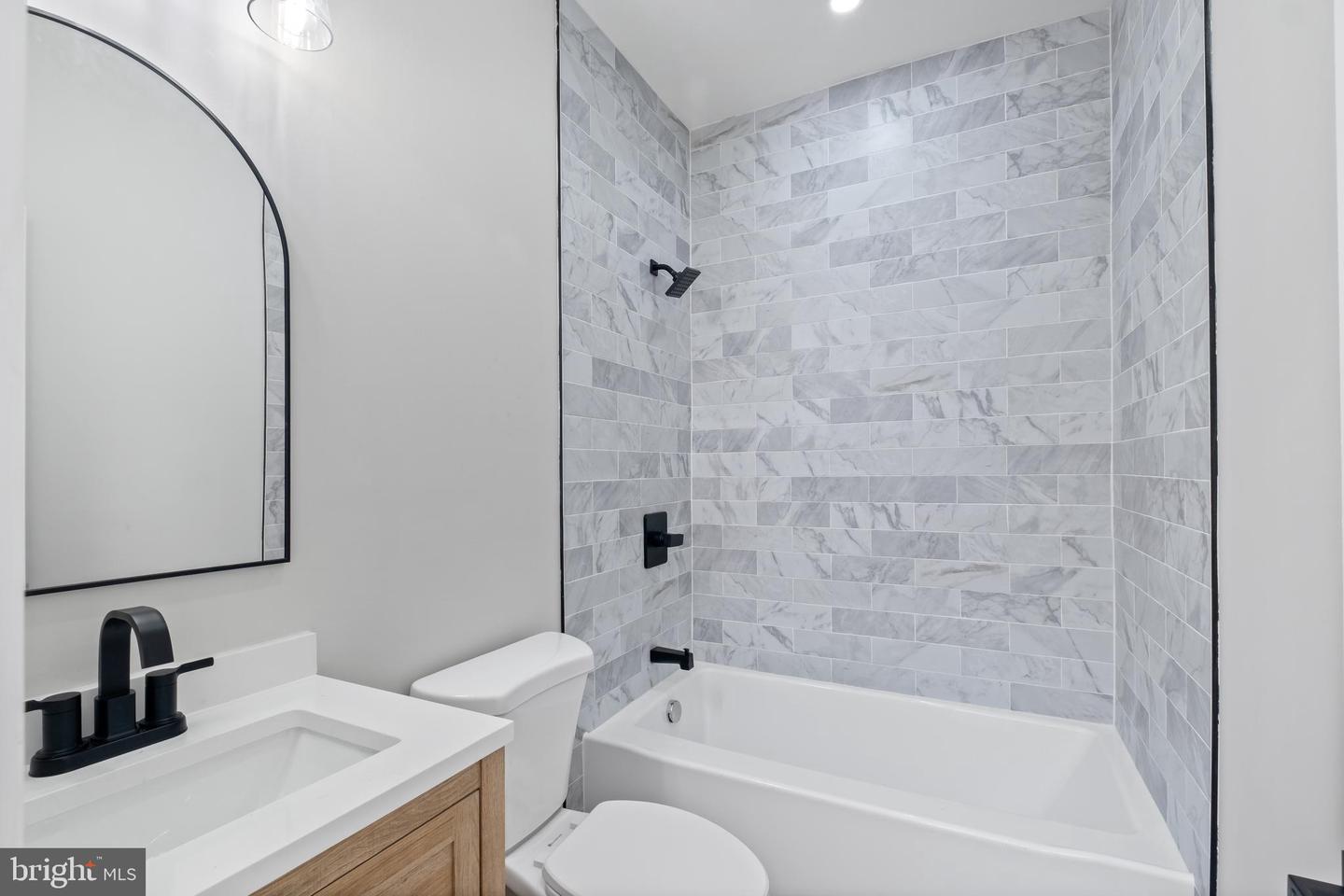 35 MICHIGAN AVE NE, WASHINGTON, District Of Columbia 20002, 4 Bedrooms Bedrooms, ,3 BathroomsBathrooms,Residential,For sale,35 MICHIGAN AVE NE,DCDC2220904 MLS # DCDC2220904