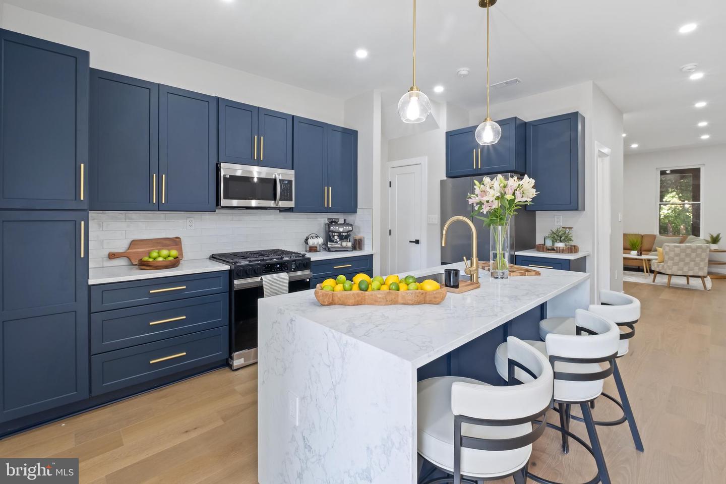 35 MICHIGAN AVE NE, WASHINGTON, District Of Columbia 20002, 4 Bedrooms Bedrooms, ,3 BathroomsBathrooms,Residential,For sale,35 MICHIGAN AVE NE,DCDC2220904 MLS # DCDC2220904