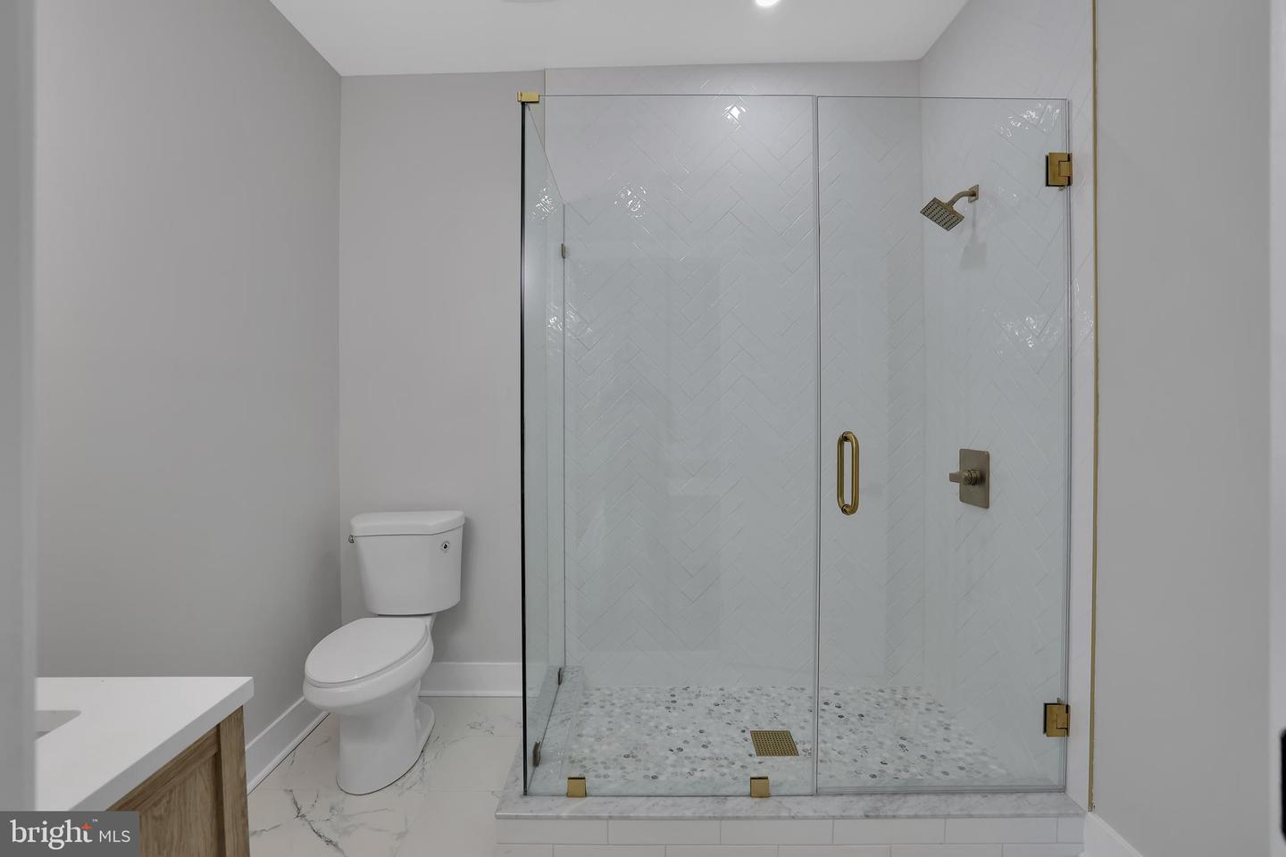 35 MICHIGAN AVE NE, WASHINGTON, District Of Columbia 20002, 4 Bedrooms Bedrooms, ,3 BathroomsBathrooms,Residential,For sale,35 MICHIGAN AVE NE,DCDC2220904 MLS # DCDC2220904
