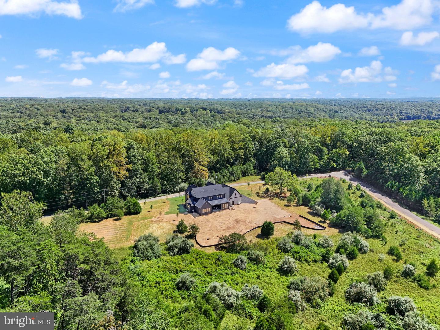 7924 EVANS FORD RD, CLIFTON, Virginia 20124, 6 Bedrooms Bedrooms, ,6 BathroomsBathrooms,Residential,For sale,7924 EVANS FORD RD,VAFX2265464 MLS # VAFX2265464