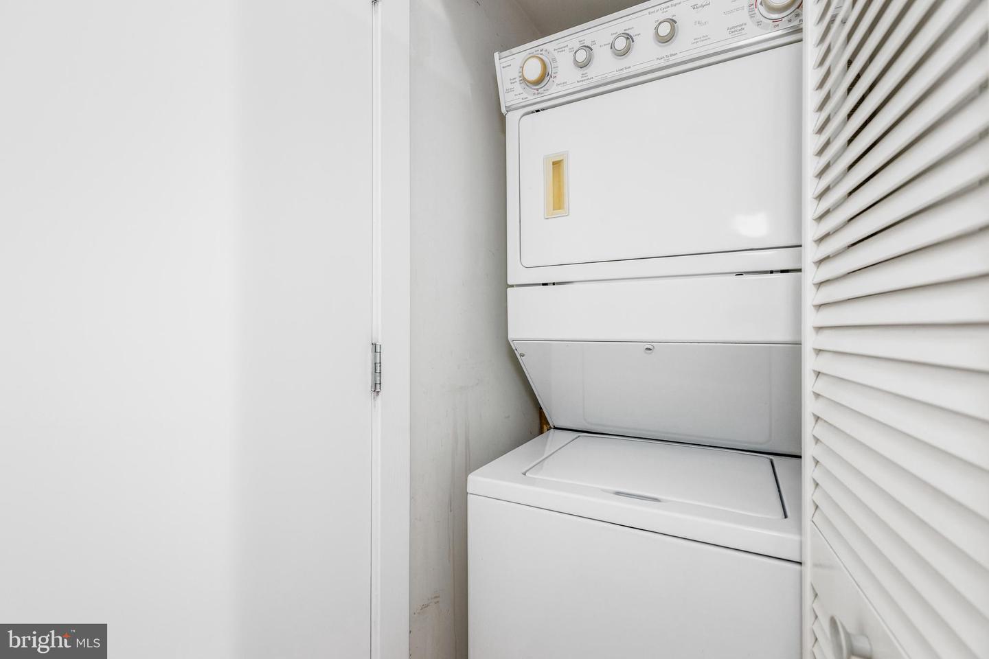 1000 NEW JERSEY AVE SE #608, WASHINGTON, District Of Columbia 20003, 1 Bedroom Bedrooms, ,1 BathroomBathrooms,Residential,For sale,1000 NEW JERSEY AVE SE #608,DCDC2220968 MLS # DCDC2220968 1000 NEW JERSEY AVE SE #608, WASHINGTON, District Of Columbia 20003, 1 Bedroom Bedrooms, ,1 BathroomBathrooms,Residential,For sale,1000 NEW JERSEY AVE SE #608,DCDC2220968 MLS # DCDC2220968