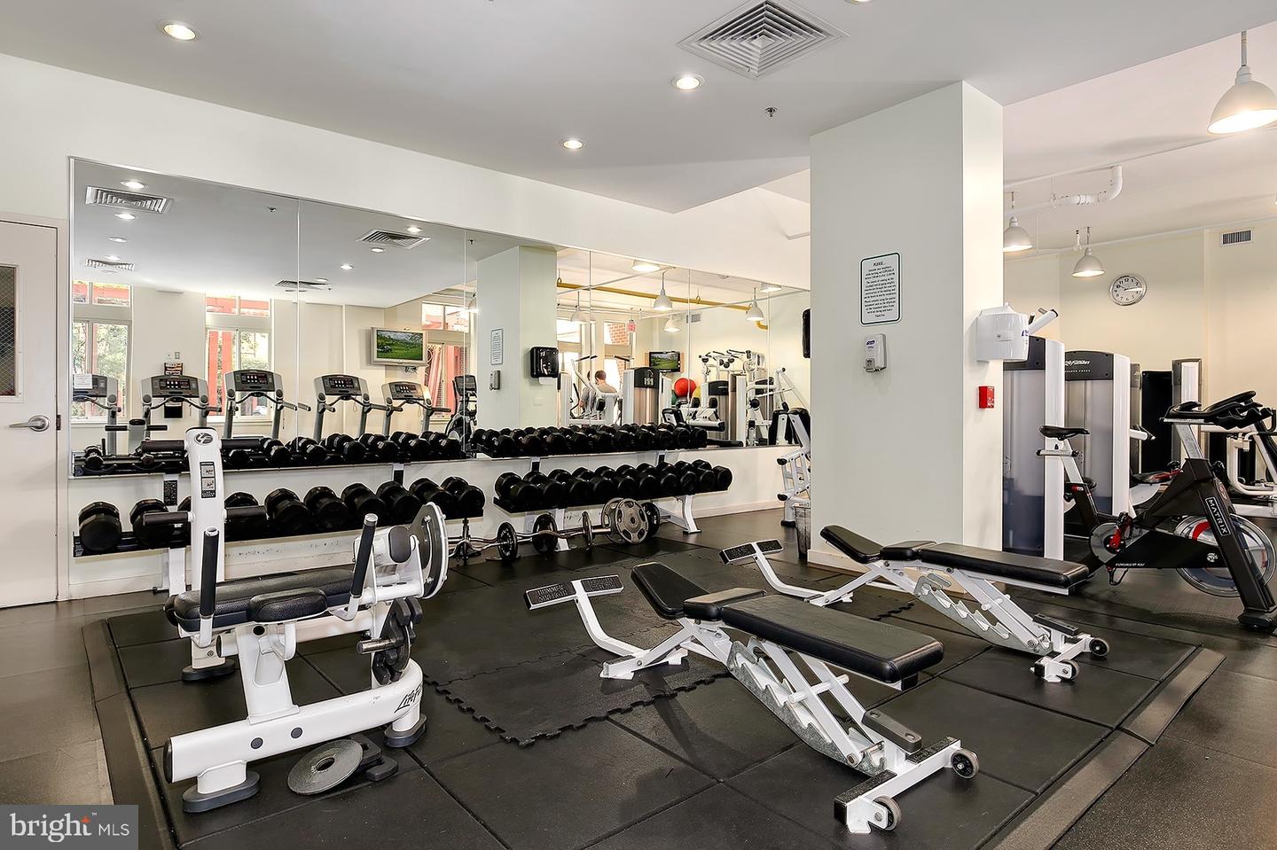 1000 NEW JERSEY AVE SE #608, WASHINGTON, District Of Columbia 20003, 1 Bedroom Bedrooms, ,1 BathroomBathrooms,Residential,For sale,1000 NEW JERSEY AVE SE #608,DCDC2220968 MLS # DCDC2220968 1000 NEW JERSEY AVE SE #608, WASHINGTON, District Of Columbia 20003, 1 Bedroom Bedrooms, ,1 BathroomBathrooms,Residential,For sale,1000 NEW JERSEY AVE SE #608,DCDC2220968 MLS # DCDC2220968