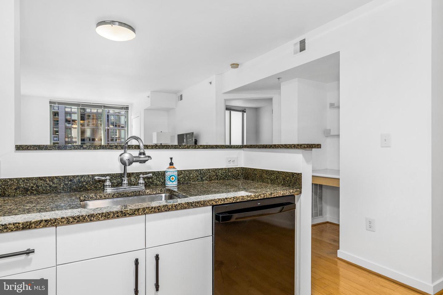 1000 NEW JERSEY AVE SE #608, WASHINGTON, District Of Columbia 20003, 1 Bedroom Bedrooms, ,1 BathroomBathrooms,Residential,For sale,1000 NEW JERSEY AVE SE #608,DCDC2220968 MLS # DCDC2220968 1000 NEW JERSEY AVE SE #608, WASHINGTON, District Of Columbia 20003, 1 Bedroom Bedrooms, ,1 BathroomBathrooms,Residential,For sale,1000 NEW JERSEY AVE SE #608,DCDC2220968 MLS # DCDC2220968