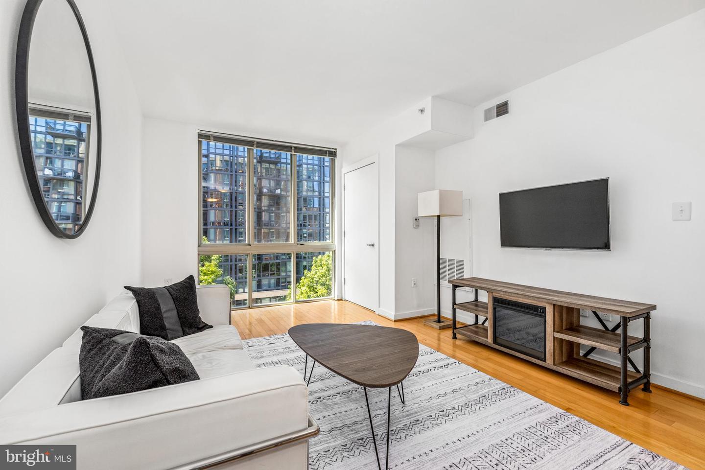 1000 NEW JERSEY AVE SE #608, WASHINGTON, District Of Columbia 20003, 1 Bedroom Bedrooms, ,1 BathroomBathrooms,Residential,For sale,1000 NEW JERSEY AVE SE #608,DCDC2220968 MLS # DCDC2220968 1000 NEW JERSEY AVE SE #608, WASHINGTON, District Of Columbia 20003, 1 Bedroom Bedrooms, ,1 BathroomBathrooms,Residential,For sale,1000 NEW JERSEY AVE SE #608,DCDC2220968 MLS # DCDC2220968