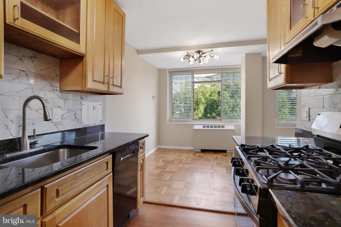 4000 TUNLAW RD NW #1030, WASHINGTON, District Of Columbia 20007, 2 Bedrooms Bedrooms, ,1 BathroomBathrooms,Residential,For sale,4000 TUNLAW RD NW #1030,DCDC2221008 MLS # DCDC2221008
