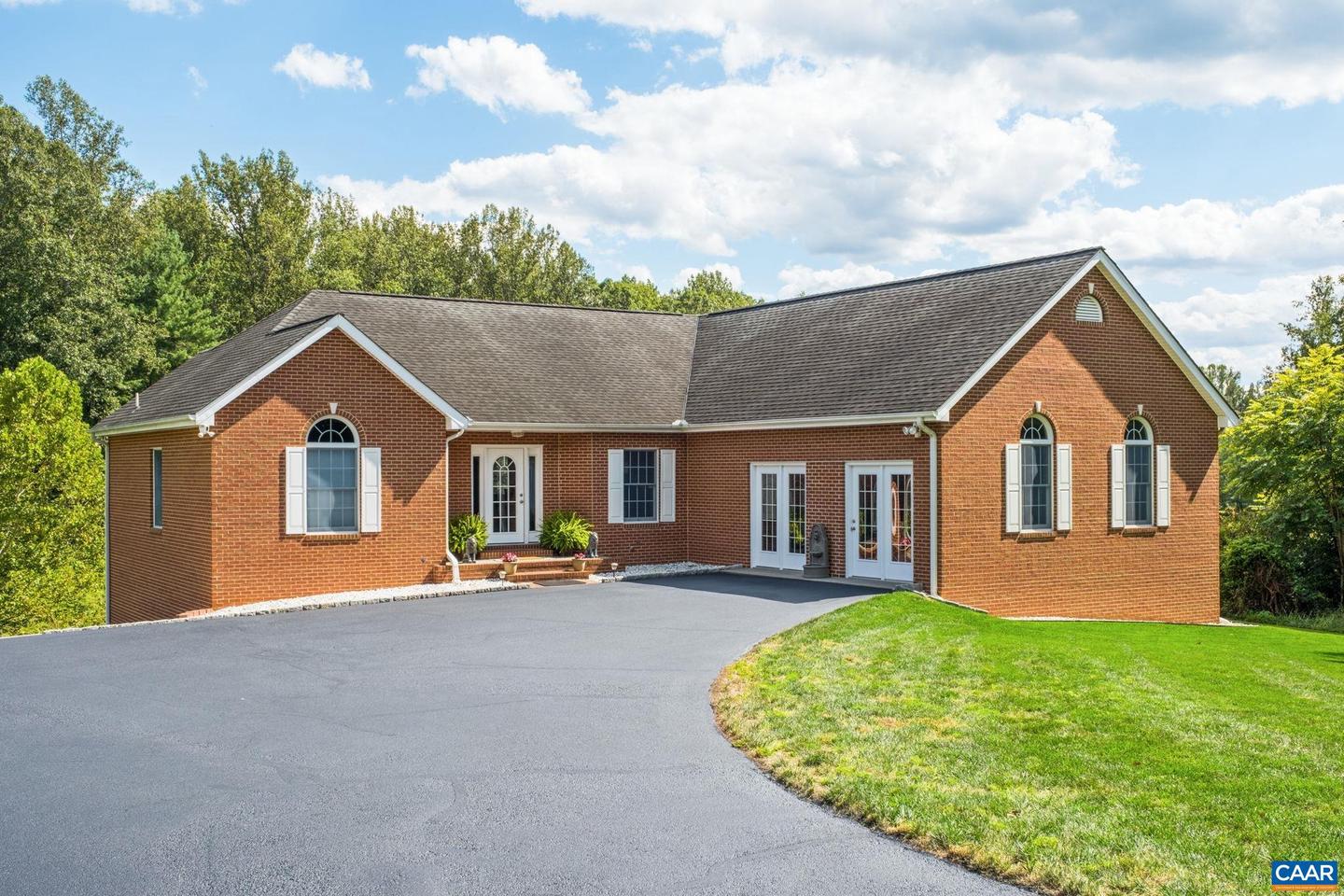 105 SQUIRREL PATH, STANARDSVILLE, Virginia 22973, 5 Bedrooms Bedrooms, ,4 BathroomsBathrooms,Residential,For sale,105 SQUIRREL PATH,668648 MLS # 668648