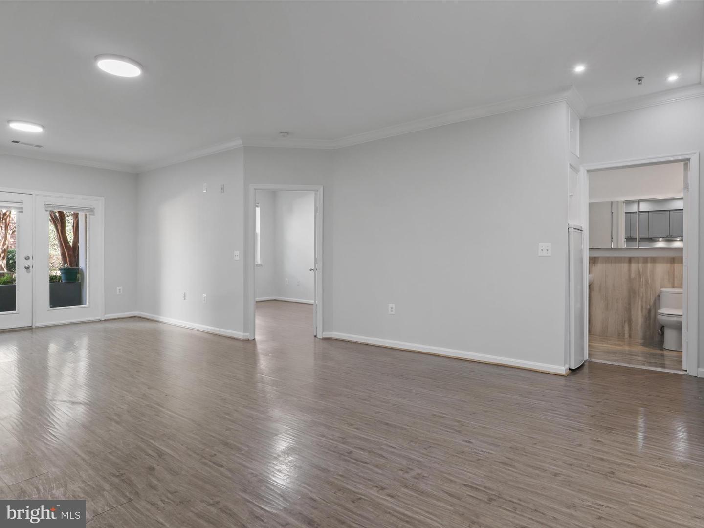 9480 VIRGINIA CENTER BLVD #134, VIENNA, Virginia 22181, 1 Bedroom Bedrooms, ,1 BathroomBathrooms,Residential,For sale,9480 VIRGINIA CENTER BLVD #134,VAFX2265326 MLS # VAFX2265326 9480 VIRGINIA CENTER BLVD #134, VIENNA, Virginia 22181, 1 Bedroom Bedrooms, ,1 BathroomBathrooms,Residential,For sale,9480 VIRGINIA CENTER BLVD #134,VAFX2265326 MLS # VAFX2265326