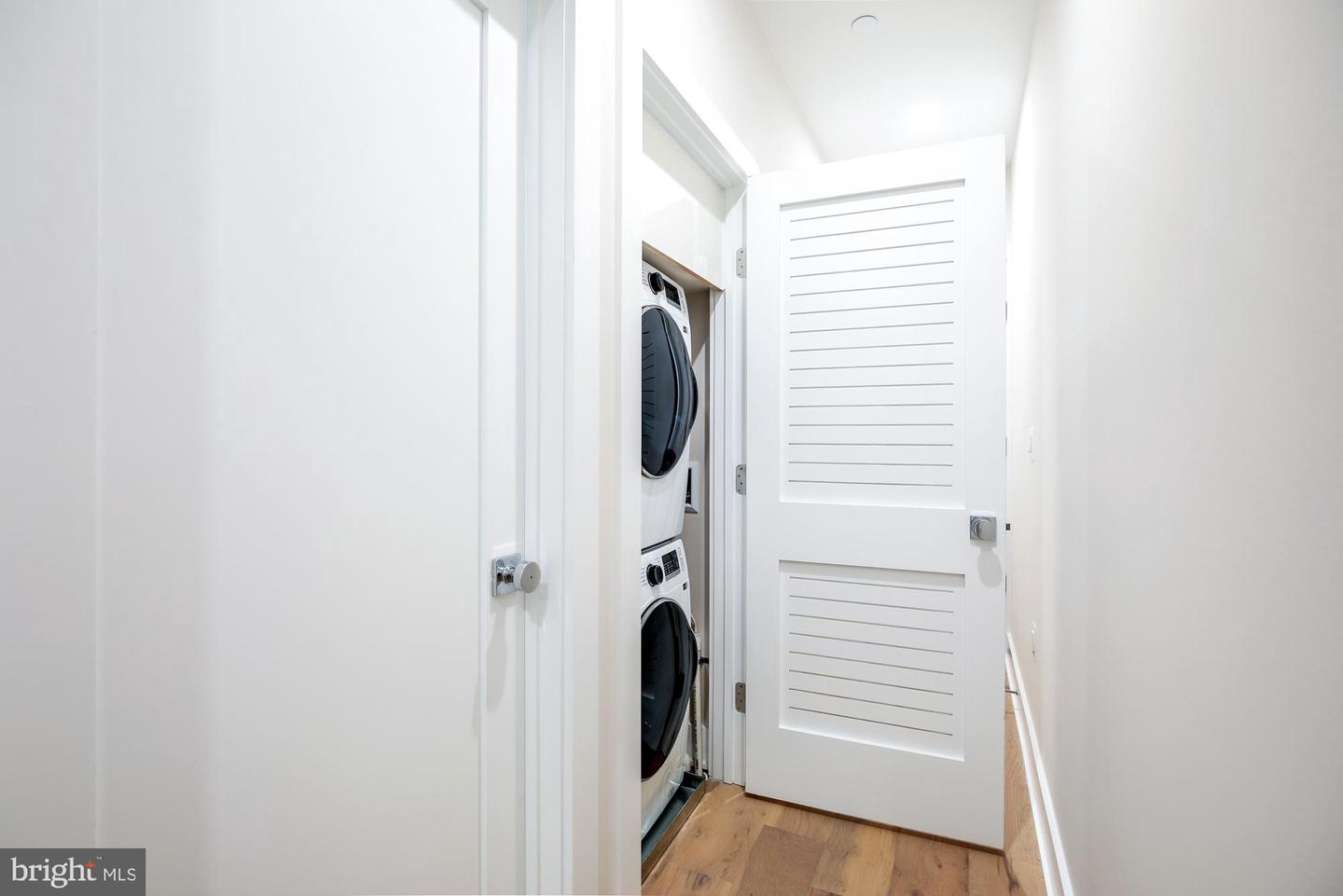 1421 SPRING RD NW #204, WASHINGTON, District Of Columbia 20010, 1 Bedroom Bedrooms, ,1 BathroomBathrooms,Residential,For sale,1421 SPRING RD NW #204,DCDC2220810 MLS # DCDC2220810