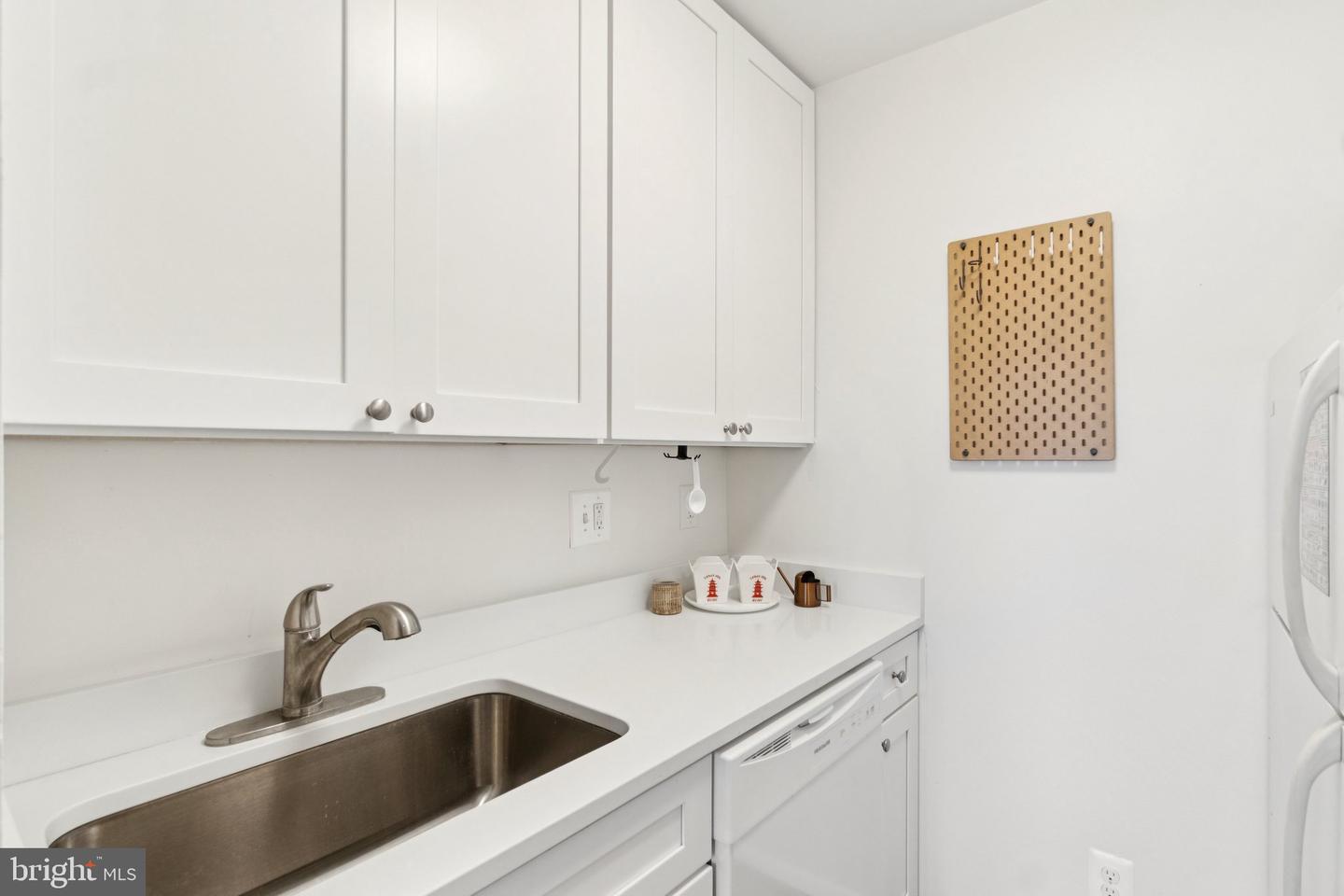 3217 WISCONSIN AVE NW #7D, WASHINGTON, District Of Columbia 20016, ,1 BathroomBathrooms,Residential,For sale,3217 WISCONSIN AVE NW #7D,DCDC2220886 MLS # DCDC2220886 3217 WISCONSIN AVE NW #7D, WASHINGTON, District Of Columbia 20016, ,1 BathroomBathrooms,Residential,For sale,3217 WISCONSIN AVE NW #7D,DCDC2220886 MLS # DCDC2220886