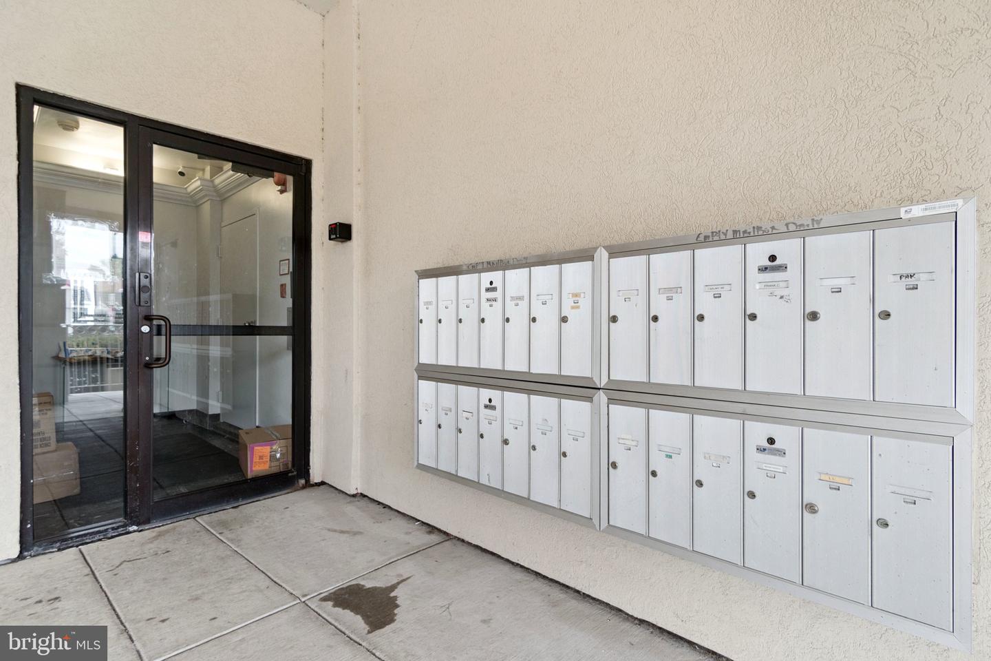 3217 WISCONSIN AVE NW #7D, WASHINGTON, District Of Columbia 20016, ,1 BathroomBathrooms,Residential,For sale,3217 WISCONSIN AVE NW #7D,DCDC2220886 MLS # DCDC2220886 3217 WISCONSIN AVE NW #7D, WASHINGTON, District Of Columbia 20016, ,1 BathroomBathrooms,Residential,For sale,3217 WISCONSIN AVE NW #7D,DCDC2220886 MLS # DCDC2220886