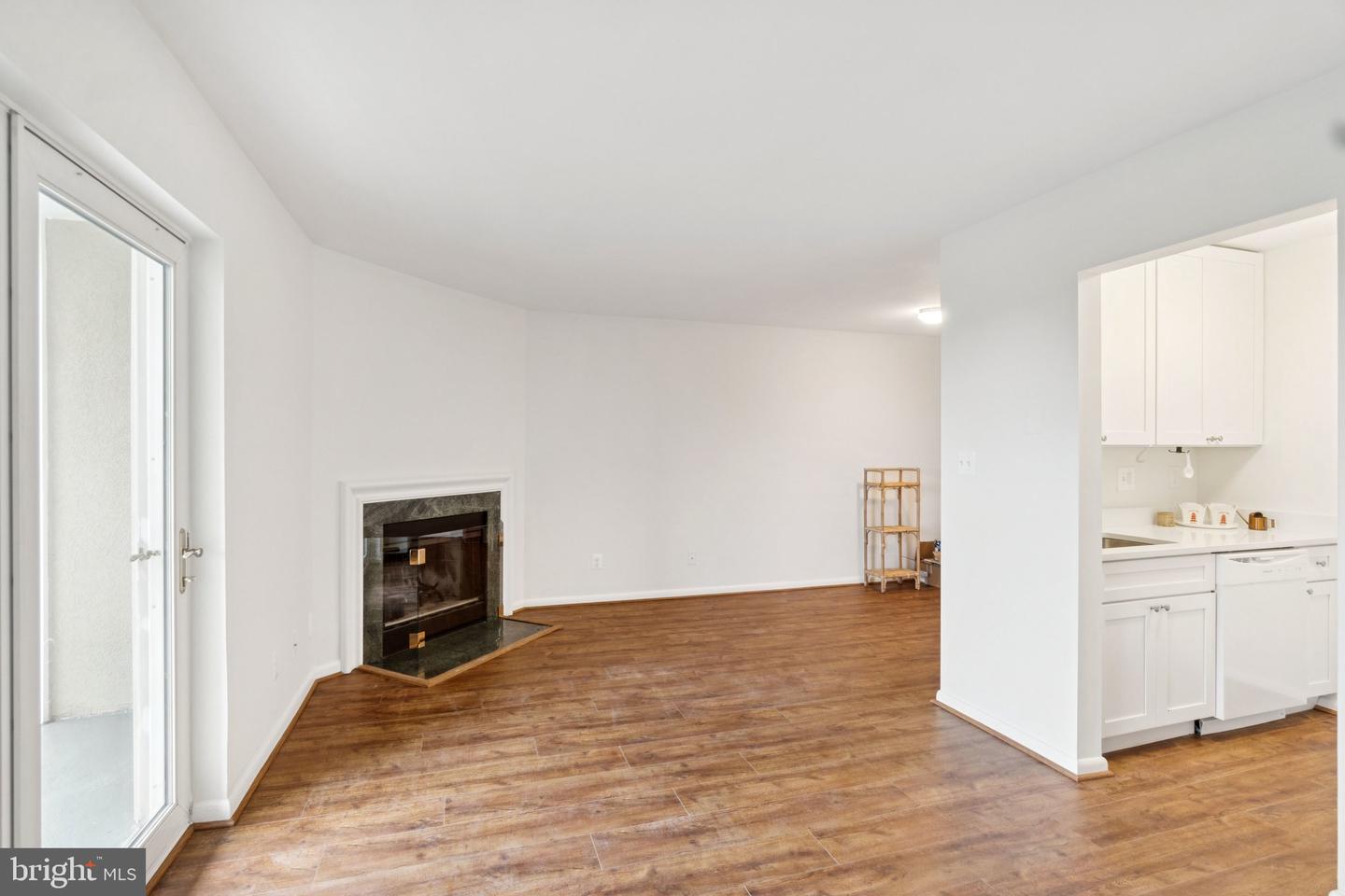 3217 WISCONSIN AVE NW #7D, WASHINGTON, District Of Columbia 20016, ,1 BathroomBathrooms,Residential,For sale,3217 WISCONSIN AVE NW #7D,DCDC2220886 MLS # DCDC2220886 3217 WISCONSIN AVE NW #7D, WASHINGTON, District Of Columbia 20016, ,1 BathroomBathrooms,Residential,For sale,3217 WISCONSIN AVE NW #7D,DCDC2220886 MLS # DCDC2220886