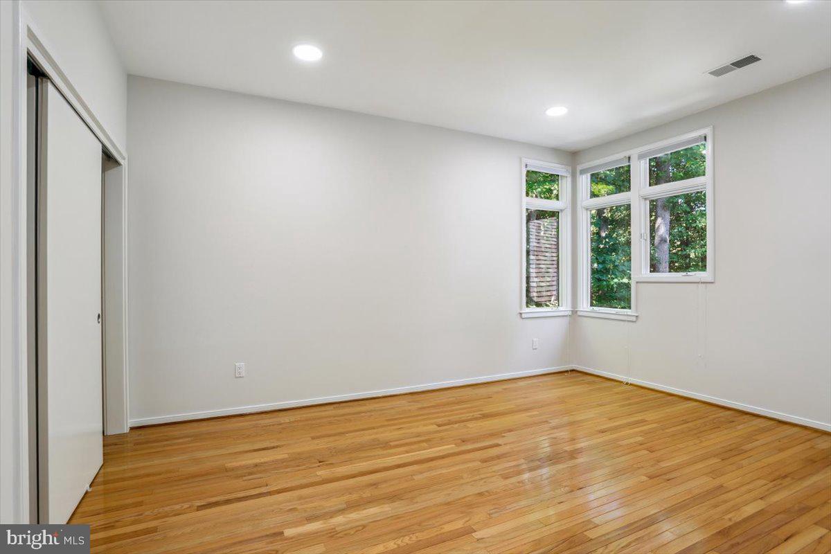 1460 WATERFRONT RD, RESTON, Virginia 20194, 5 Bedrooms Bedrooms, ,4 BathroomsBathrooms,Residential,For sale,1460 WATERFRONT RD,VAFX2265706 MLS # VAFX2265706
