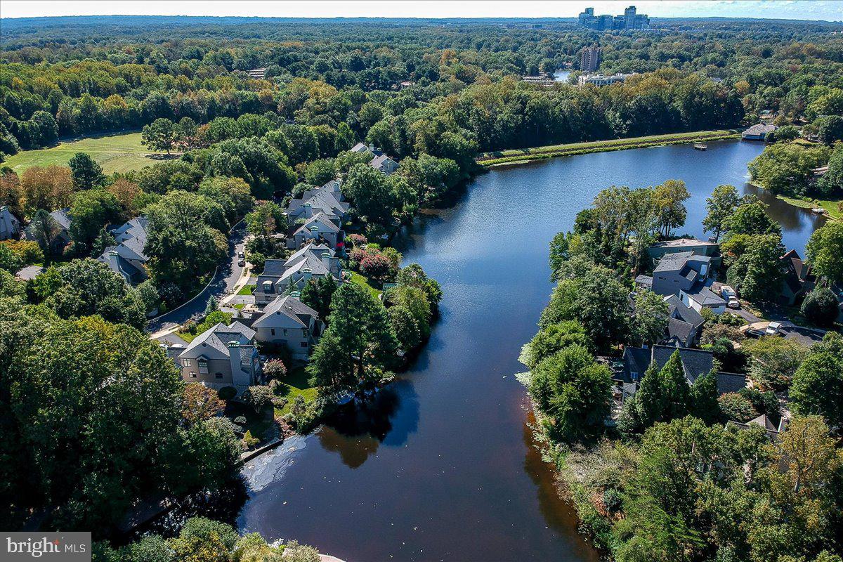 1460 WATERFRONT RD, RESTON, Virginia 20194, 5 Bedrooms Bedrooms, ,4 BathroomsBathrooms,Residential,For sale,1460 WATERFRONT RD,VAFX2265706 MLS # VAFX2265706