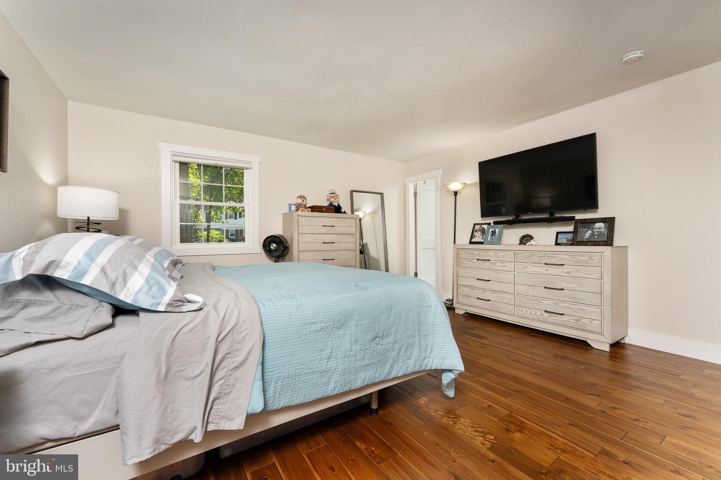 2425 HUNTER MILL RD, VIENNA, Virginia 22181, 4 Bedrooms Bedrooms, ,3 BathroomsBathrooms,Residential,For sale,2425 HUNTER MILL RD,VAFX2265898 MLS # VAFX2265898