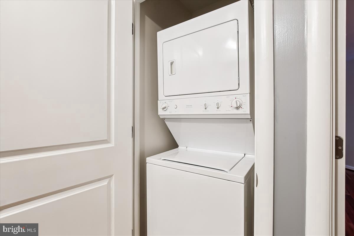 1021 N GARFIELD ST #117, ARLINGTON, Virginia 22201, 1 Bedroom Bedrooms, ,1 BathroomBathrooms,Residential,For sale,1021 N GARFIELD ST #117,VAAR2063354 MLS # VAAR2063354