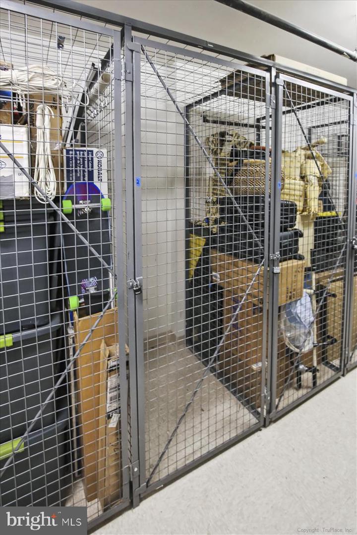 1021 N GARFIELD ST #117, ARLINGTON, Virginia 22201, 1 Bedroom Bedrooms, ,1 BathroomBathrooms,Residential,For sale,1021 N GARFIELD ST #117,VAAR2063354 MLS # VAAR2063354