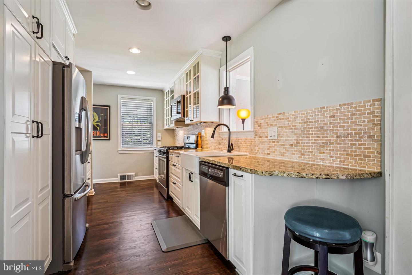 1506 HOLLINDALE DR, ALEXANDRIA, Virginia 22306, 3 Bedrooms Bedrooms, 5 Rooms Rooms,2 BathroomsBathrooms,Residential,For sale,1506 HOLLINDALE DR,VAFX2265952 MLS # VAFX2265952