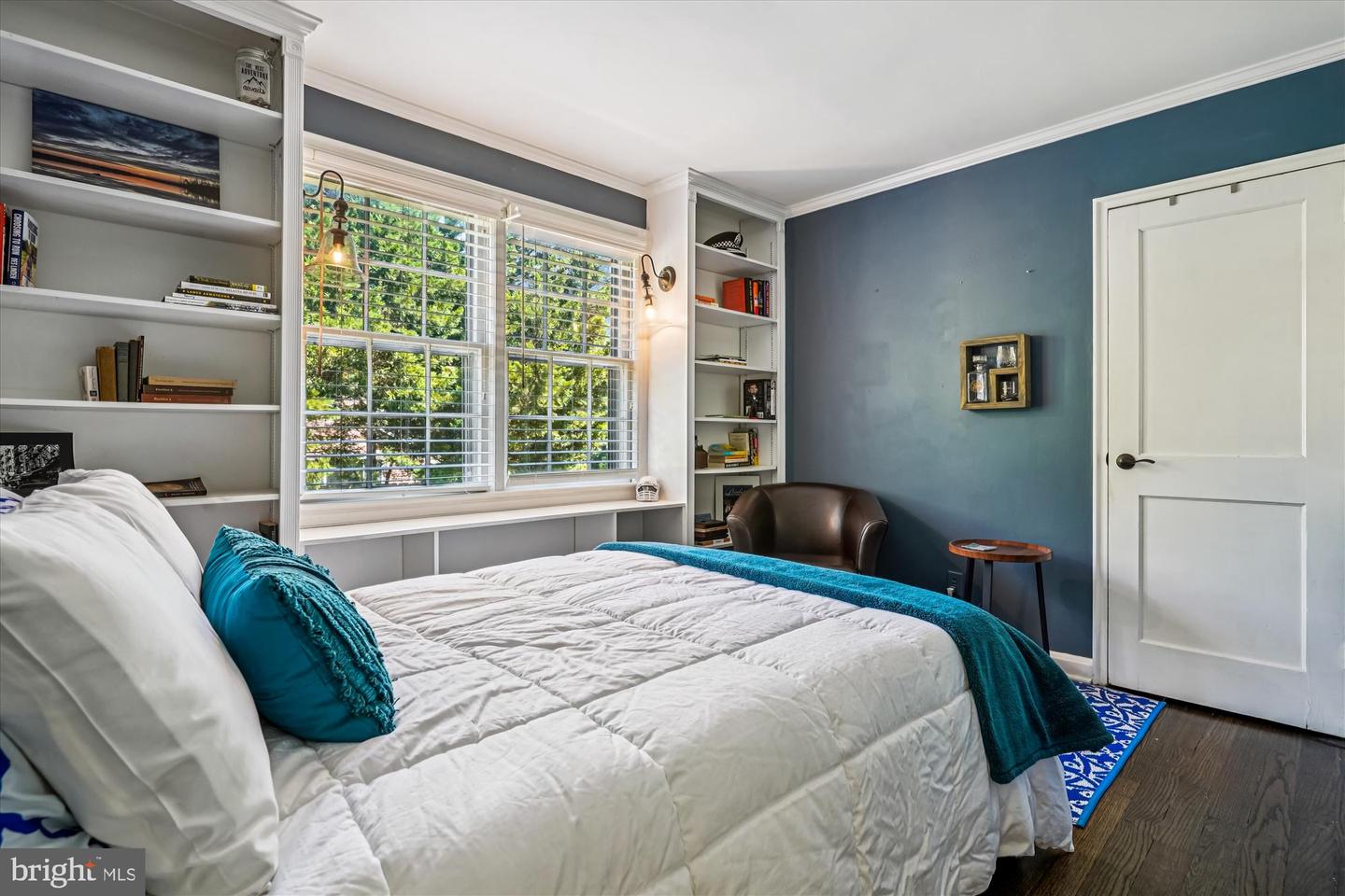 1506 HOLLINDALE DR, ALEXANDRIA, Virginia 22306, 3 Bedrooms Bedrooms, 5 Rooms Rooms,2 BathroomsBathrooms,Residential,For sale,1506 HOLLINDALE DR,VAFX2265952 MLS # VAFX2265952