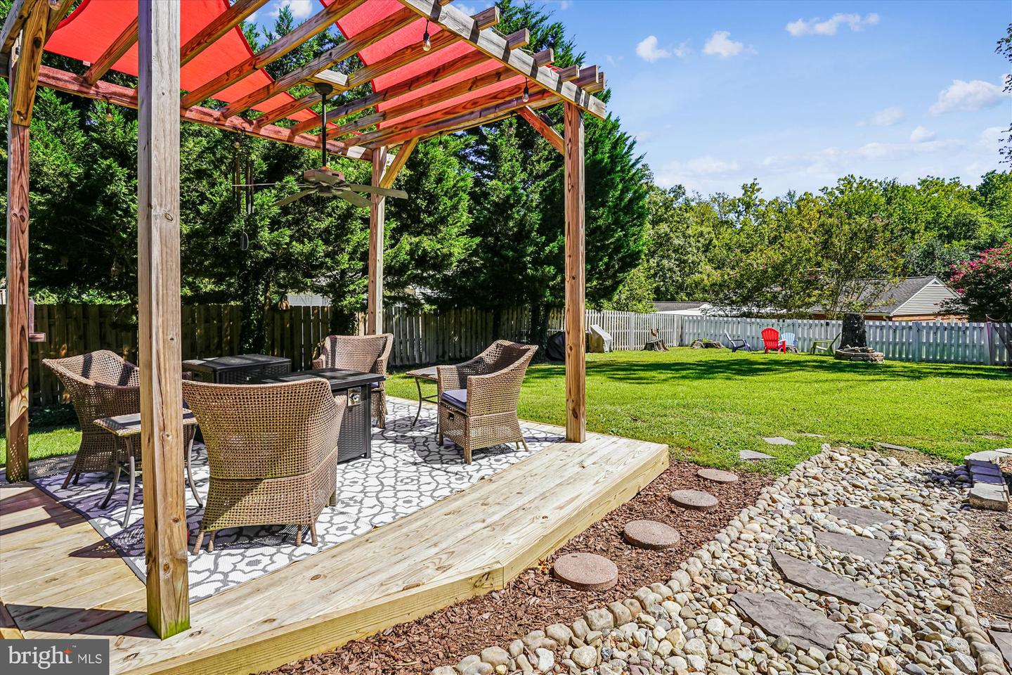 1506 HOLLINDALE DR, ALEXANDRIA, Virginia 22306, 3 Bedrooms Bedrooms, 5 Rooms Rooms,2 BathroomsBathrooms,Residential,For sale,1506 HOLLINDALE DR,VAFX2265952 MLS # VAFX2265952