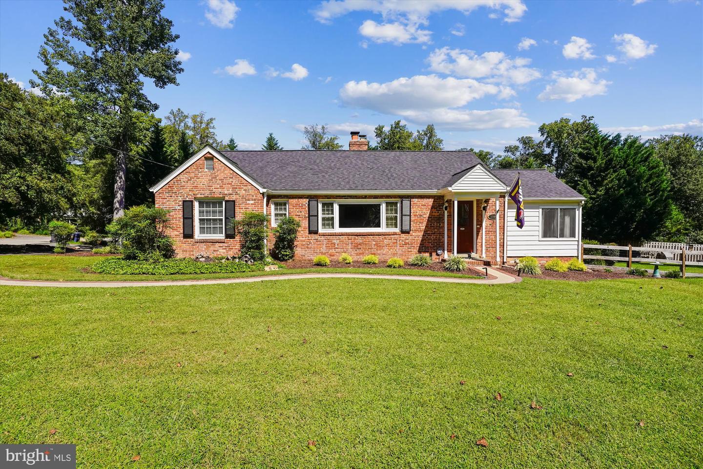 1506 HOLLINDALE DR, ALEXANDRIA, Virginia 22306, 3 Bedrooms Bedrooms, 5 Rooms Rooms,2 BathroomsBathrooms,Residential,For sale,1506 HOLLINDALE DR,VAFX2265952 MLS # VAFX2265952