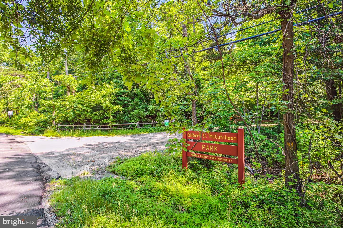 1506 HOLLINDALE DR, ALEXANDRIA, Virginia 22306, 3 Bedrooms Bedrooms, 5 Rooms Rooms,2 BathroomsBathrooms,Residential,For sale,1506 HOLLINDALE DR,VAFX2265952 MLS # VAFX2265952