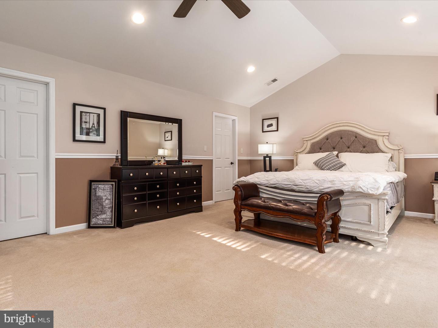 2411 HUNTING RIDGE RD, WINCHESTER, Virginia 22603, 4 Bedrooms Bedrooms, ,3 BathroomsBathrooms,Residential,For sale,2411 HUNTING RIDGE RD,VAFV2036716 MLS # VAFV2036716