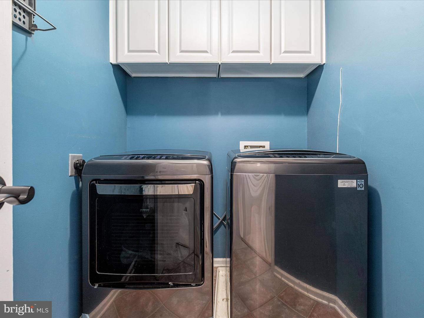 2411 HUNTING RIDGE RD, WINCHESTER, Virginia 22603, 4 Bedrooms Bedrooms, ,3 BathroomsBathrooms,Residential,For sale,2411 HUNTING RIDGE RD,VAFV2036716 MLS # VAFV2036716