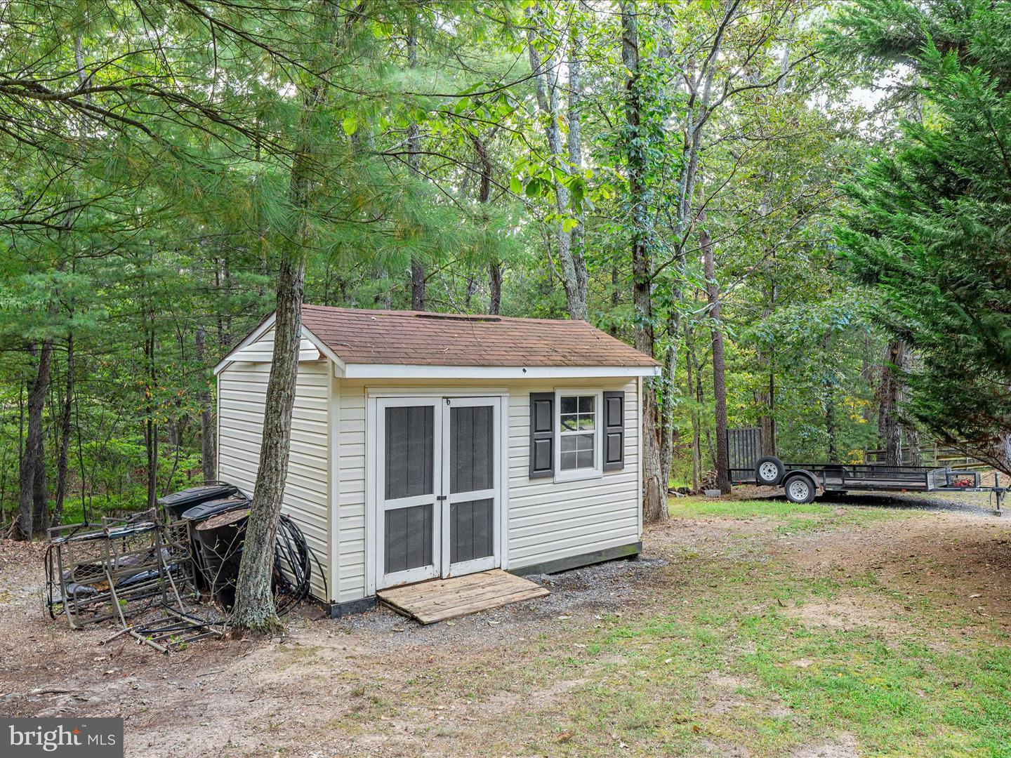 2411 HUNTING RIDGE RD, WINCHESTER, Virginia 22603, 4 Bedrooms Bedrooms, ,3 BathroomsBathrooms,Residential,For sale,2411 HUNTING RIDGE RD,VAFV2036716 MLS # VAFV2036716