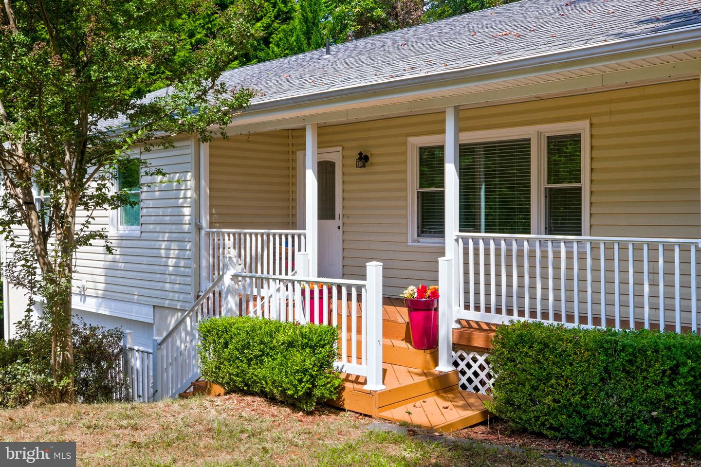 2180 HARPOON DR, STAFFORD, Virginia 22554, 5 Bedrooms Bedrooms, ,3 BathroomsBathrooms,Residential,For sale,2180 HARPOON DR,VAST2042570 MLS # VAST2042570