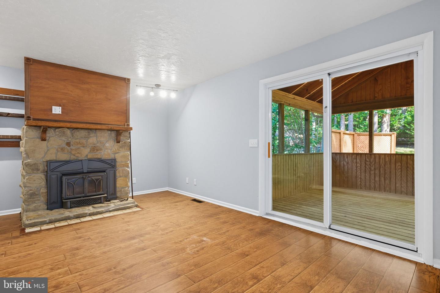 2180 HARPOON DR, STAFFORD, Virginia 22554, 5 Bedrooms Bedrooms, ,3 BathroomsBathrooms,Residential,For sale,2180 HARPOON DR,VAST2042570 MLS # VAST2042570