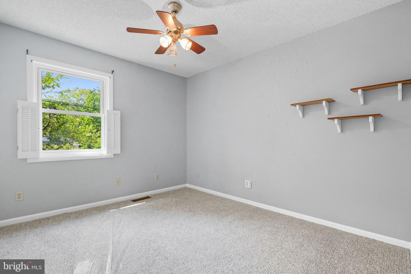 2180 HARPOON DR, STAFFORD, Virginia 22554, 5 Bedrooms Bedrooms, ,3 BathroomsBathrooms,Residential,For sale,2180 HARPOON DR,VAST2042570 MLS # VAST2042570