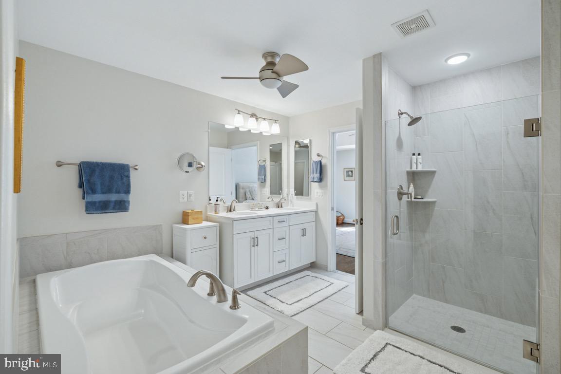 7765 MOUNT CALVARY DR, ALEXANDRIA, Virginia 22315, 3 Bedrooms Bedrooms, ,3 BathroomsBathrooms,Residential,For sale,7765 MOUNT CALVARY DR,VAFX2266120 MLS # VAFX2266120