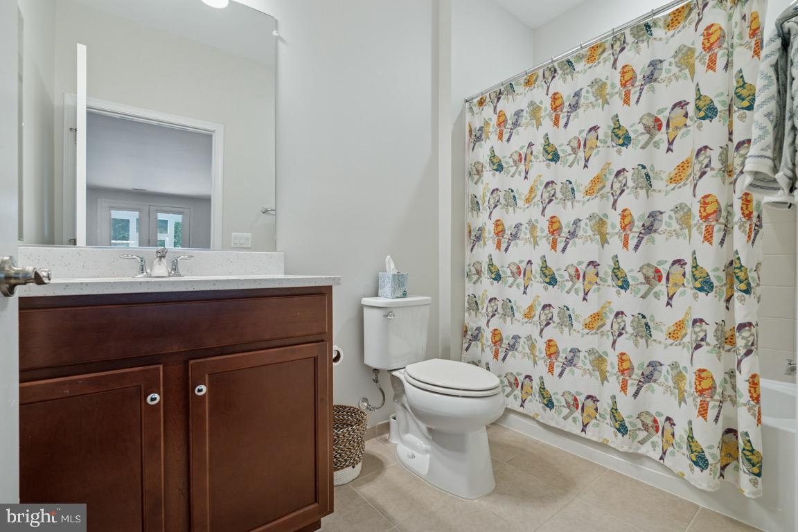7765 MOUNT CALVARY DR, ALEXANDRIA, Virginia 22315, 3 Bedrooms Bedrooms, ,3 BathroomsBathrooms,Residential,For sale,7765 MOUNT CALVARY DR,VAFX2266120 MLS # VAFX2266120