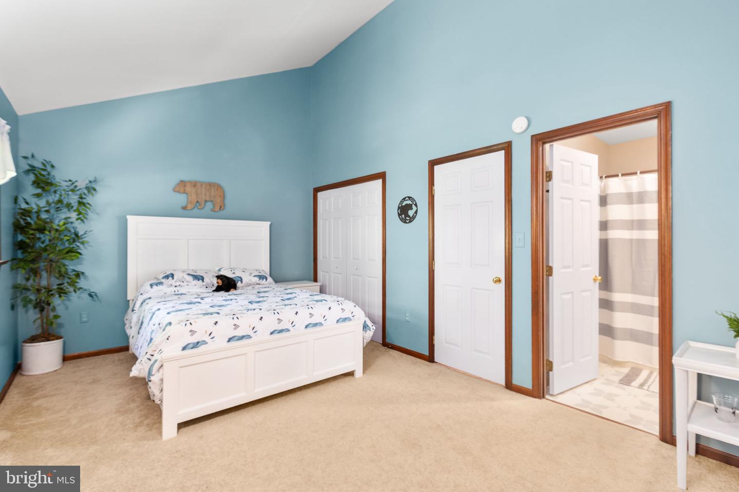 222 BARRED OWL LN, BOYCE, Virginia 22620, 4 Bedrooms Bedrooms, ,3 BathroomsBathrooms,Residential,For sale,222 BARRED OWL LN,VACL2006052 MLS # VACL2006052