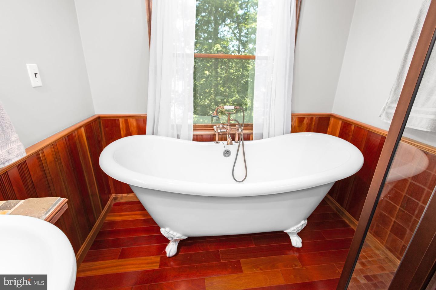 222 BARRED OWL LN, BOYCE, Virginia 22620, 4 Bedrooms Bedrooms, ,3 BathroomsBathrooms,Residential,For sale,222 BARRED OWL LN,VACL2006052 MLS # VACL2006052