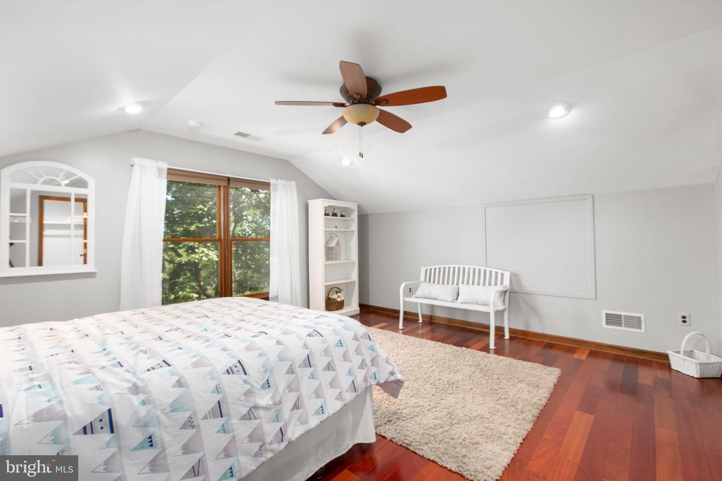 222 BARRED OWL LN, BOYCE, Virginia 22620, 4 Bedrooms Bedrooms, ,3 BathroomsBathrooms,Residential,For sale,222 BARRED OWL LN,VACL2006052 MLS # VACL2006052