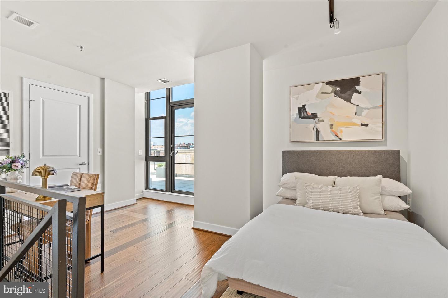 2125 14TH ST NW #915, WASHINGTON, District Of Columbia 20009, 2 Bedrooms Bedrooms, ,1 BathroomBathrooms,Residential,For sale,2125 14TH ST NW #915,DCDC2221608 MLS # DCDC2221608