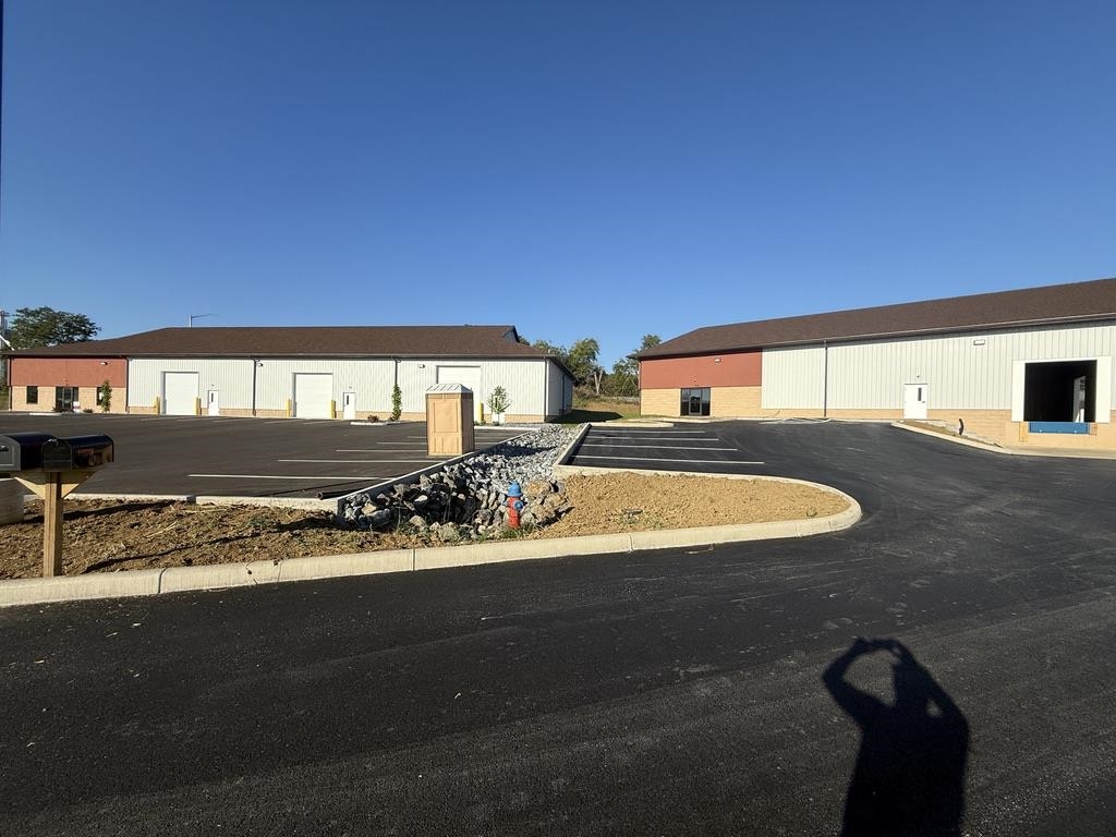 966 SAWTOOTH OAK CIR, HARRISONBURG, Virginia 22802, ,Commercial,966 SAWTOOTH OAK CIR,668957 MLS # 668957